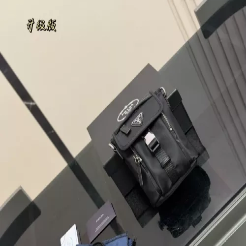 프라다 방수 나일론 미니 휴대폰백