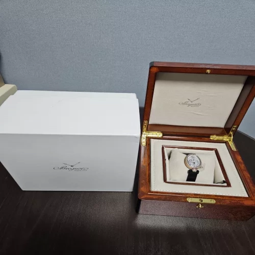특가할인 여성용 가죽 시계 [특가 상품]