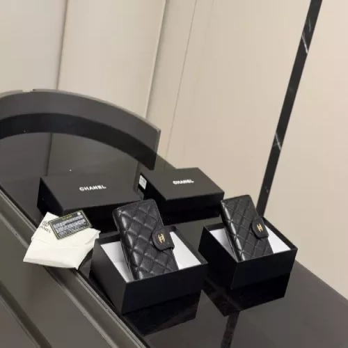 샤넬 올가죽 블랙 금속장식 반 지갑