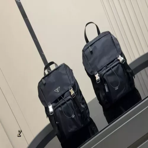 프라다 나일론 경량 방수 백팩