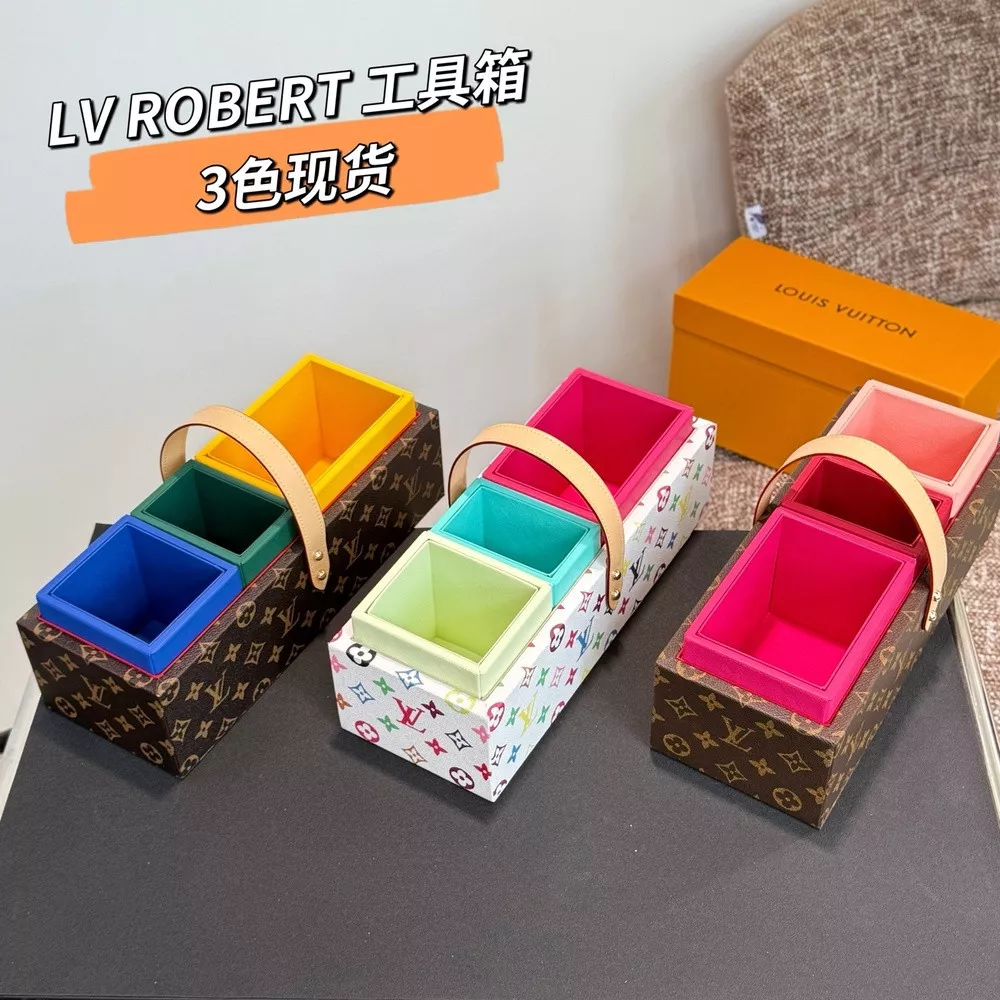 루이비통 모노그램 캔버스 핸들 소품 보관함 출고 전 검수사진 대표 이미지