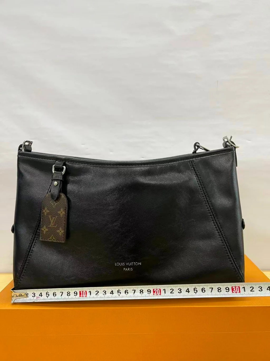 루이비통 캐리올 미니 이스트 웨스트백 출고 전 검수사진 13