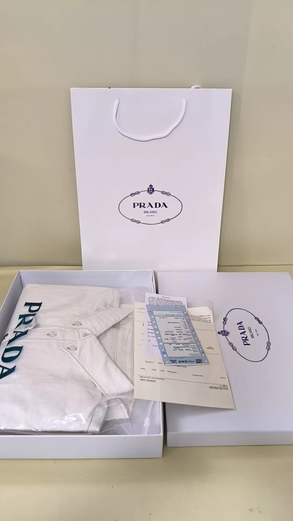 프라다 포켓 자수 포인트 코튼 린넨 셔츠 출고 전 검수사진 3