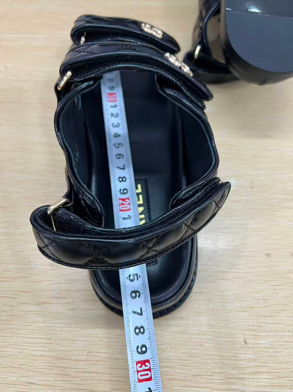 샤넬 클래식 퀼팅 벨크로 샌들 출고 전 검수사진 10