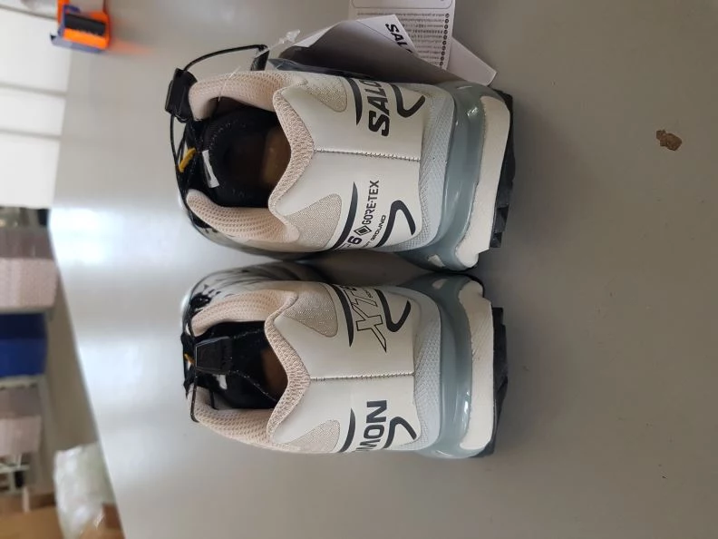 살로몬 XT 6 GTX 익스플로러 트레일 슈즈 출고 전 검수사진 9