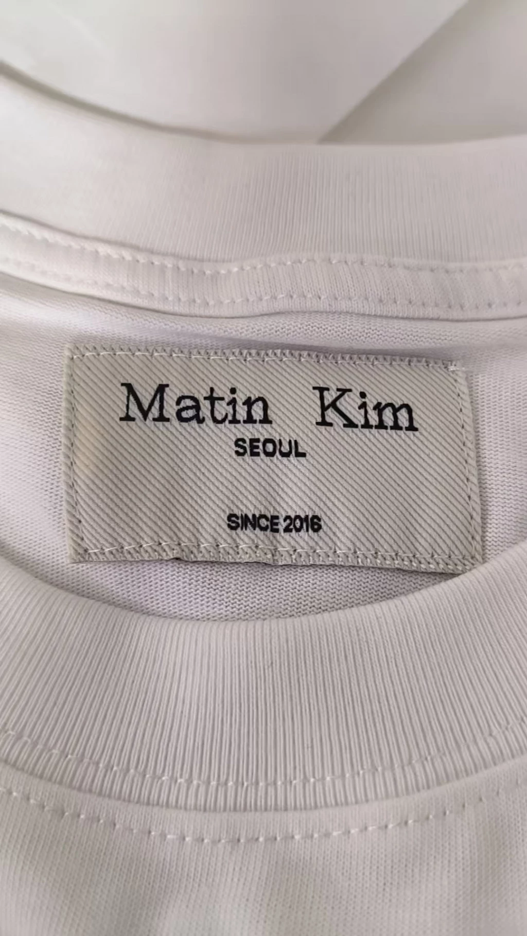 마뗑킴 드로잉 프린트 루즈핏 반팔 티셔츠 출고 전 검수사진 4