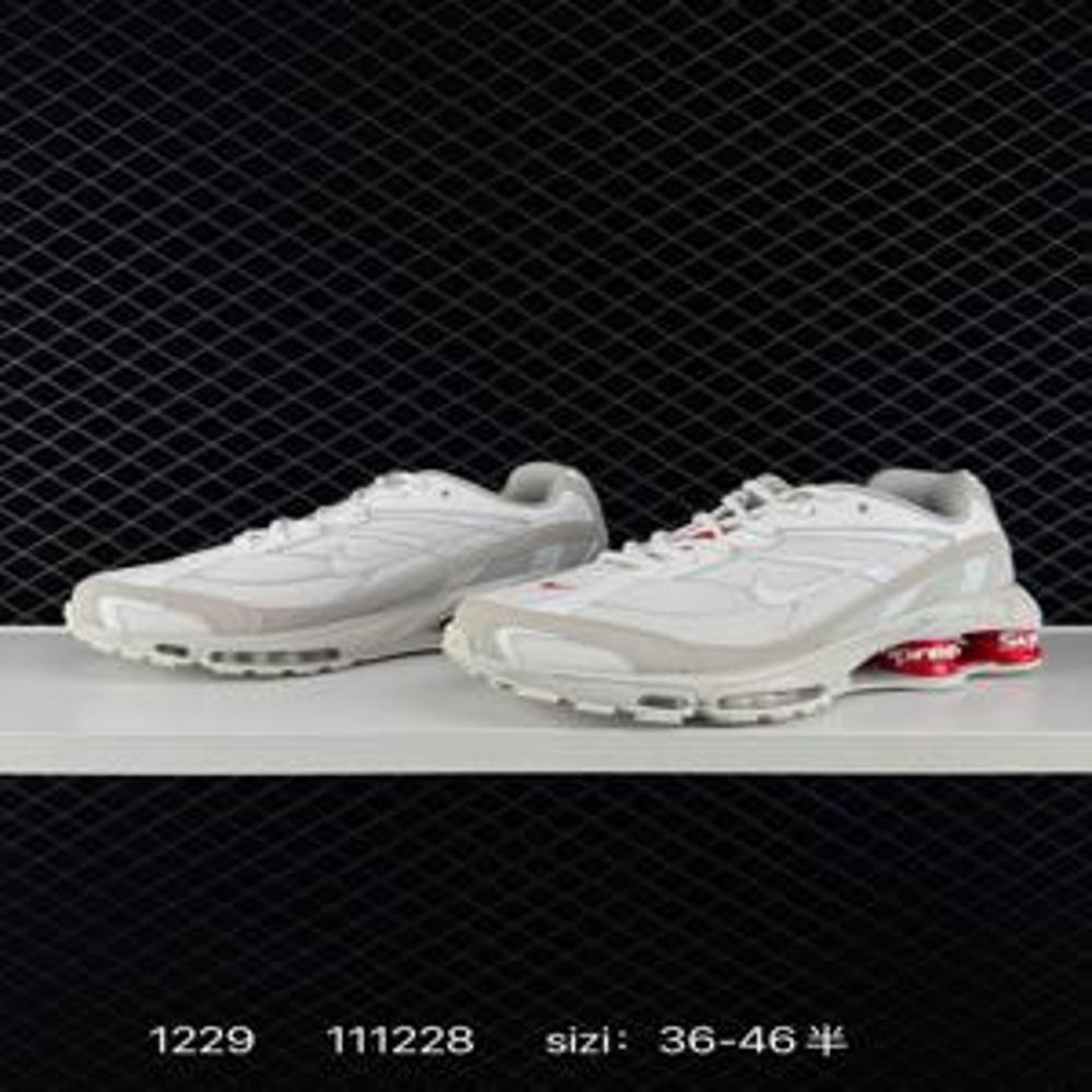 나이키 샥스 라이드 2 슈프림 협업
