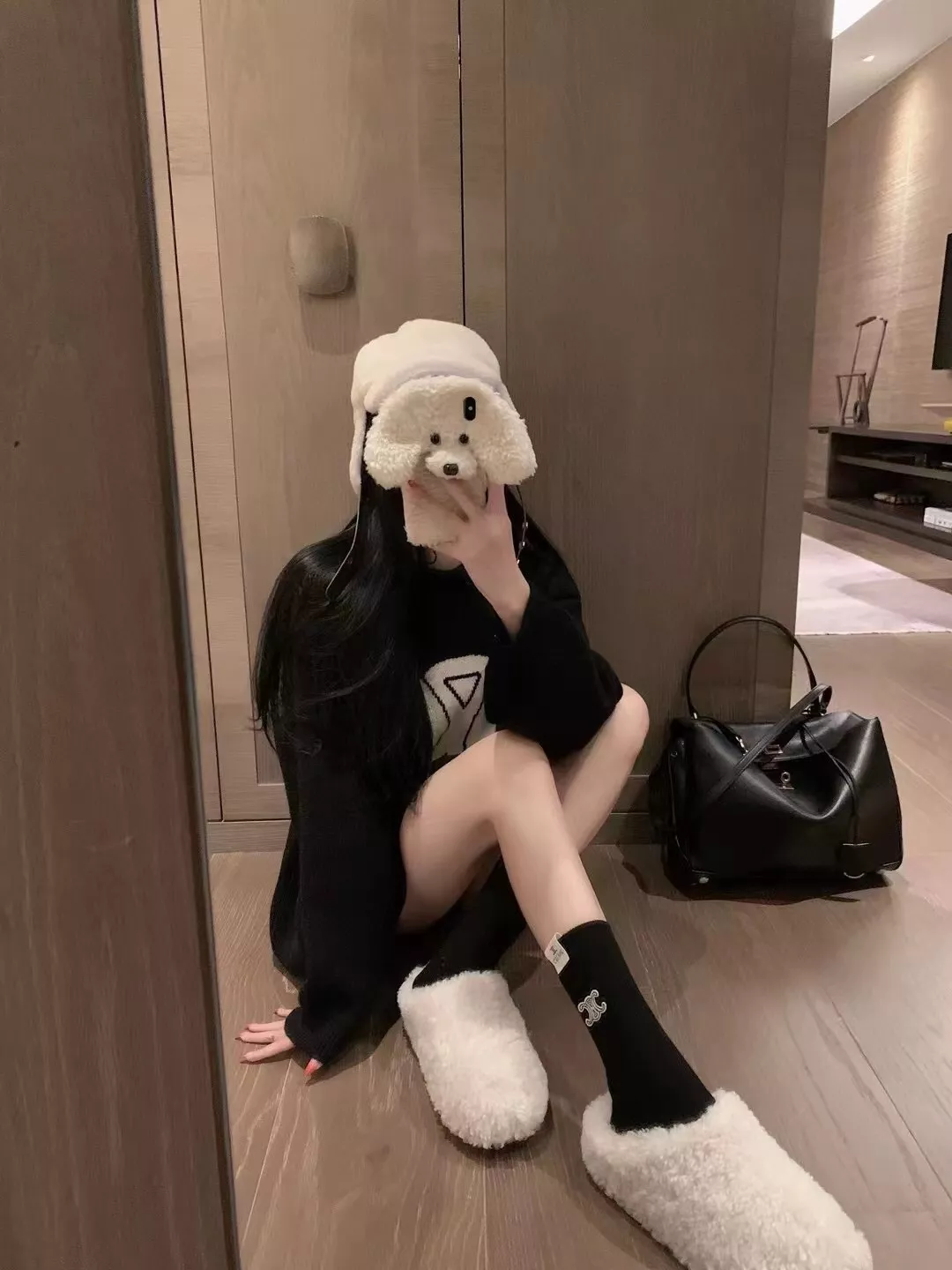 셀린느 가슴 빅 로고 풀오버 니트 상세 이미지 12