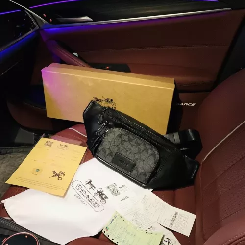 코치 시그니처 블랙 패턴 벨트백