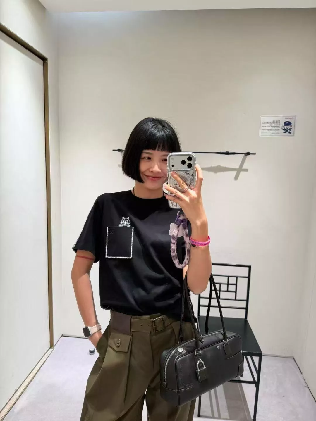 로에베 카툰 고양이 자수 포켓 코튼 반소매 티셔츠 상세 이미지 30