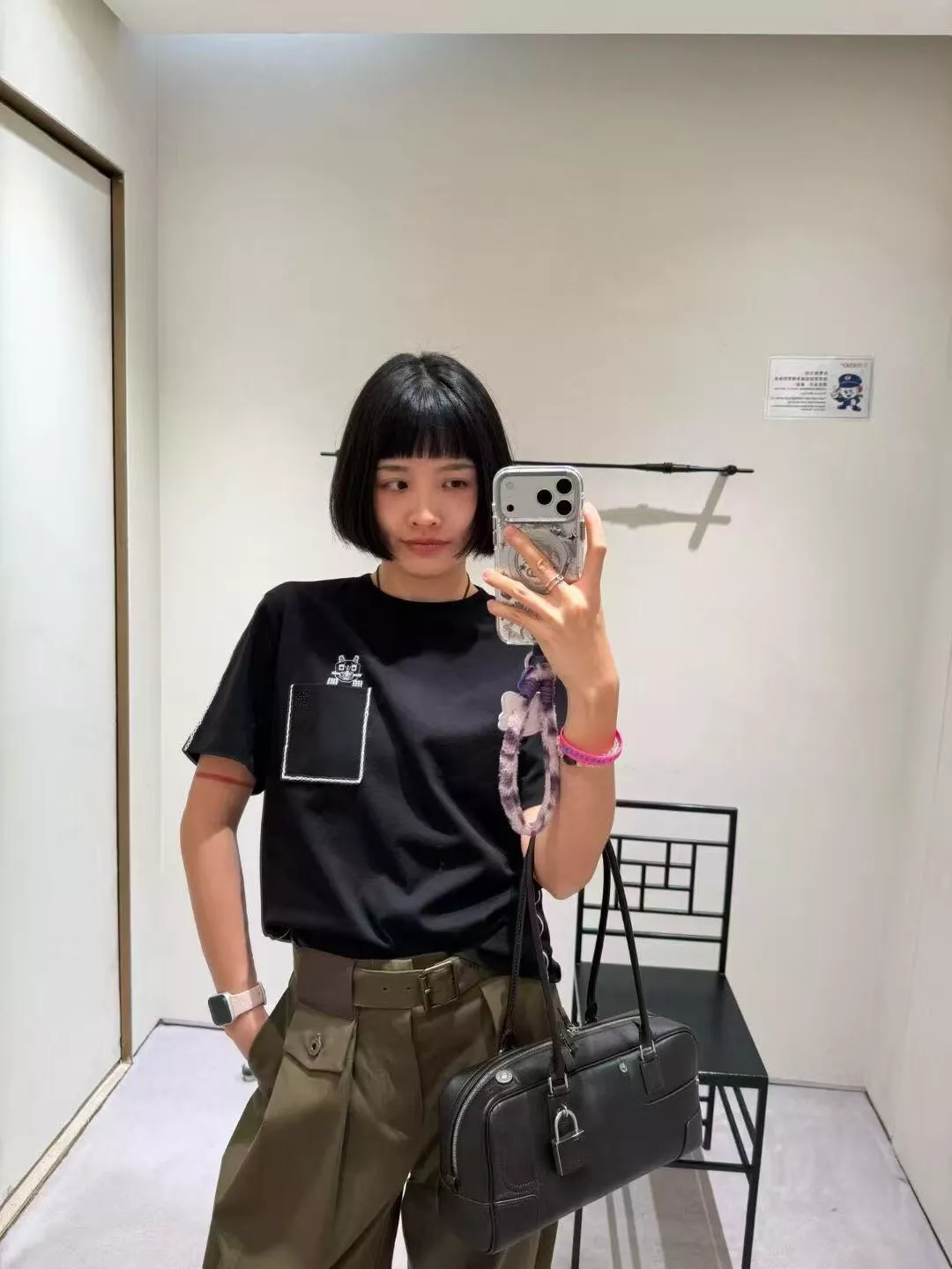 로에베 카툰 고양이 자수 포켓 코튼 반소매 티셔츠 상세 이미지 29