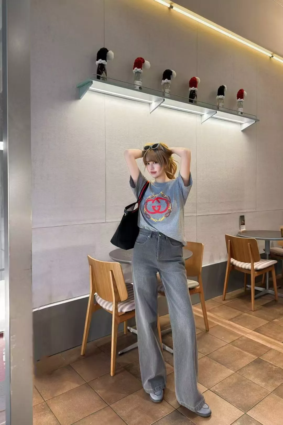 구찌 GG 체인 프린트 라운드 반소매 티셔츠 상세 이미지 42