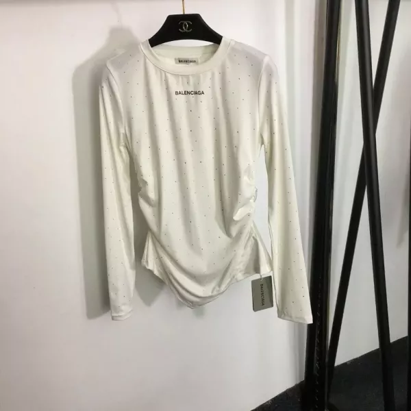 발렌시아가 샤이닝 스톤 장식 셔링 슬림핏 긴소매 티셔츠