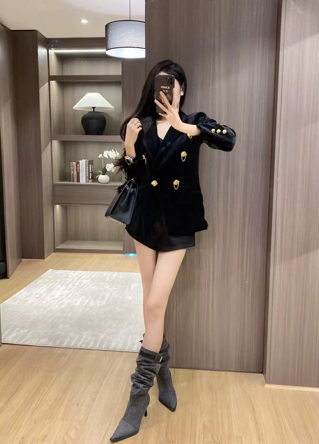 샤넬 벨벳 라이온 헤드 더블 버튼 재킷 상세 이미지 14