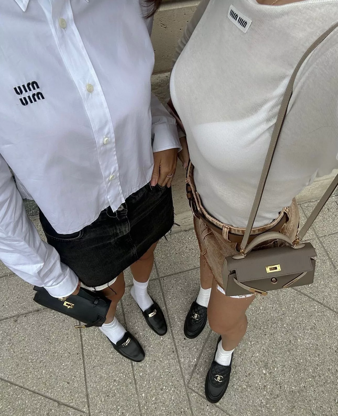 미우미우 로고 패치 시스루 롱 슬리브 이너 티셔츠 상세 이미지 18