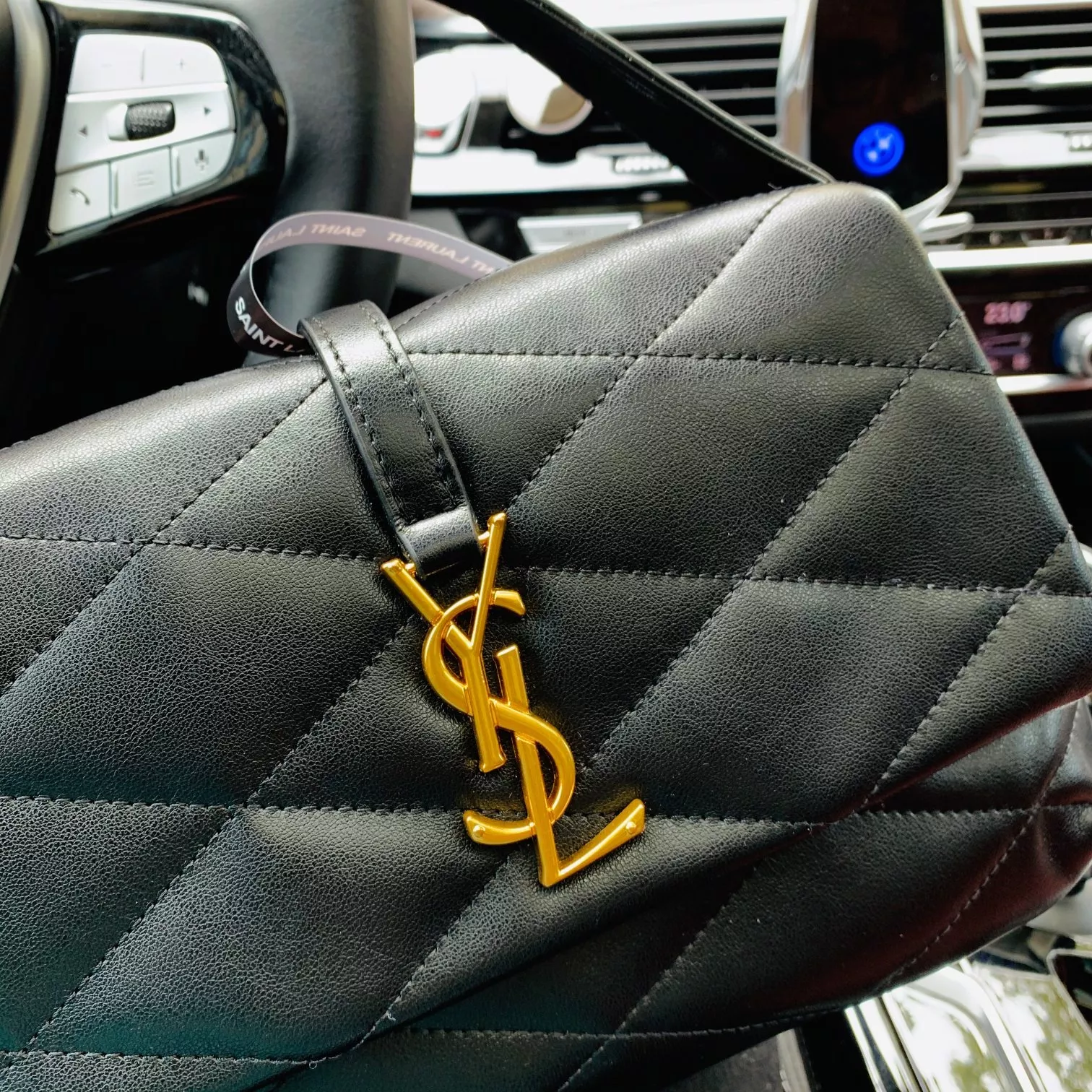 입생로랑 카산드라 퀼팅 YSL 겨드랑이 숄더백 상세 이미지 6
