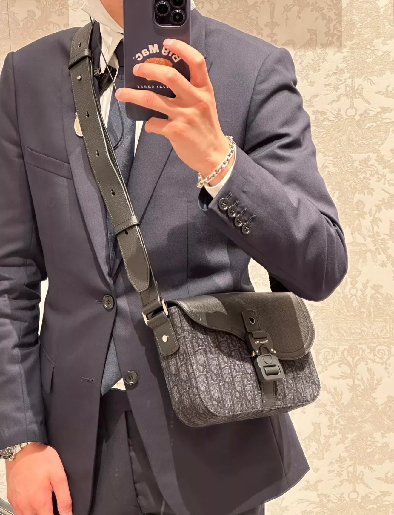 디올 블랙 오블리크 자카드 플랩 메신저백 상세 이미지 1