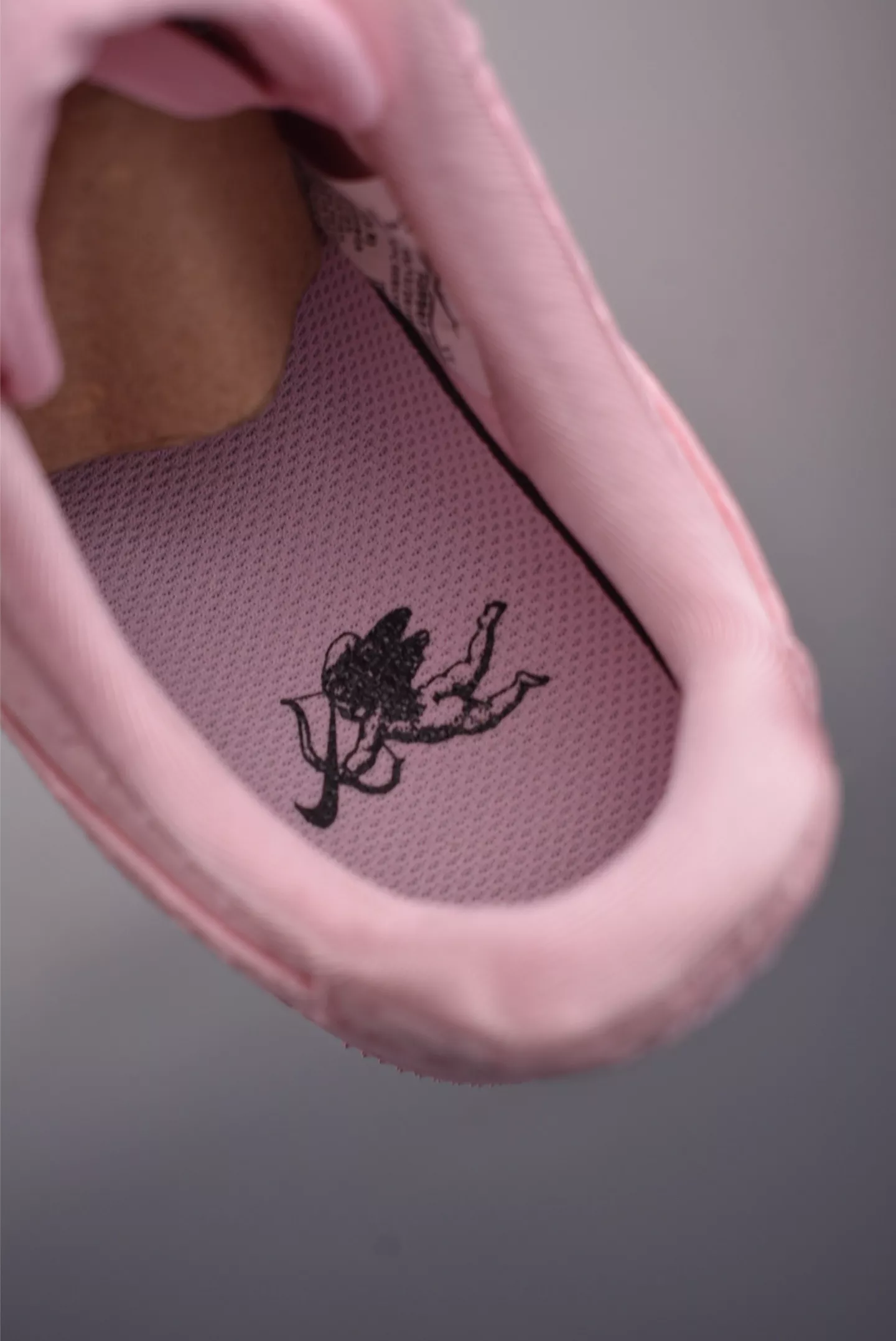 나이키 핑크 하트 에디션 AF1 로우 상세 이미지 9
