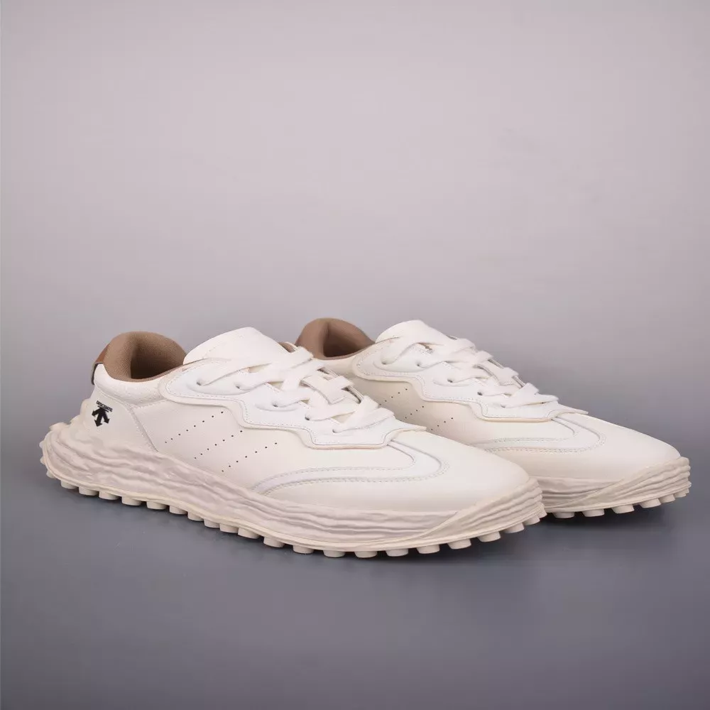 데상트 에너자이트 라비테이트 GORE-TEX 트레일화