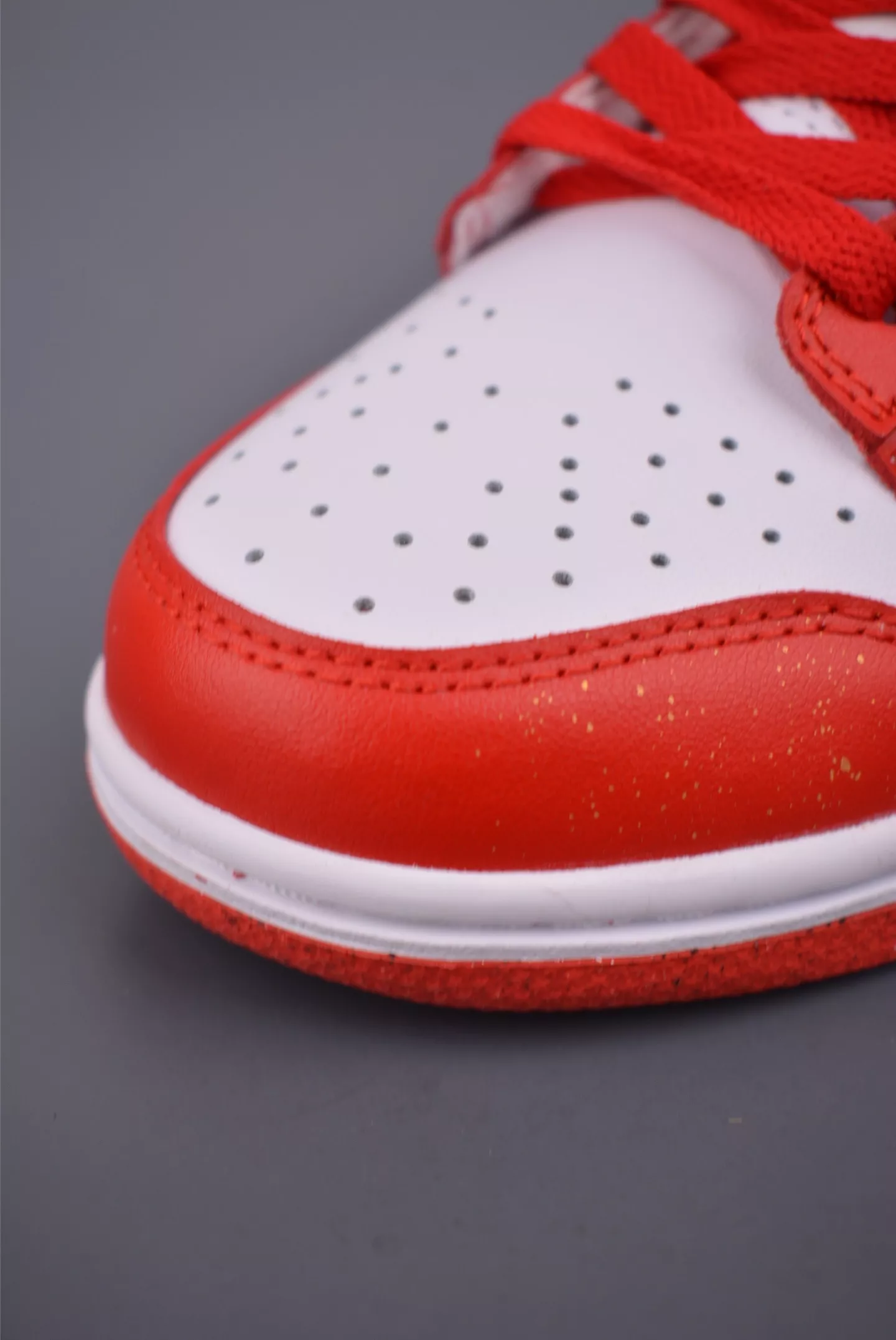나이키 레드 화이트 스페클 로우 스니커즈 상세 이미지 6
