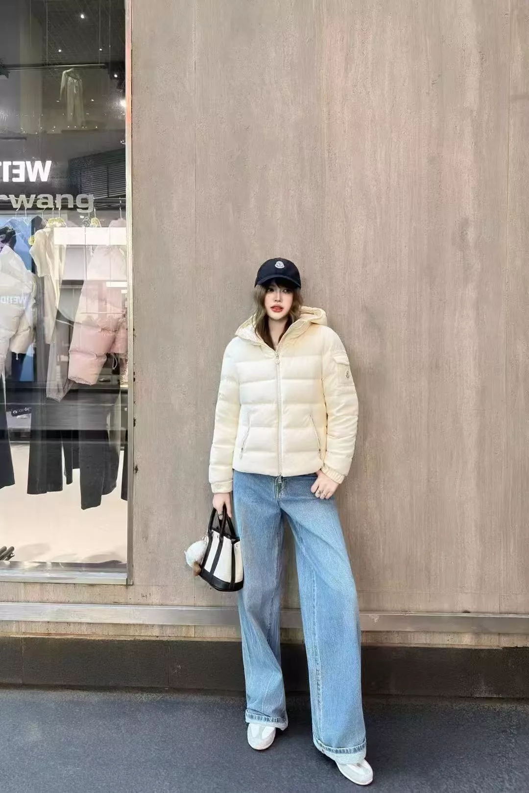 몽클레어 후드 퀼팅 패딩 재킷 상세 이미지 18