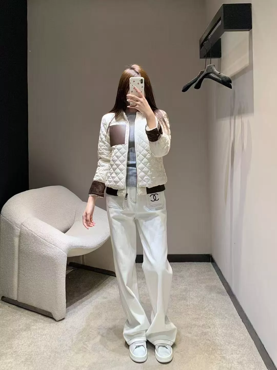 로에베 퀼팅 코듀로이 칼라 패치 포켓 점퍼 상세 이미지 20