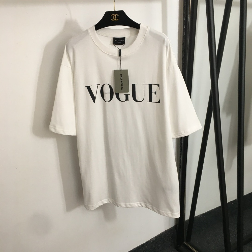 발렌시아가 VOGUE 로고 프린트 반팔 티
