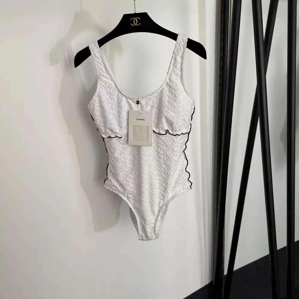 샤넬 플로킹 입체 로고 슬링 원피스 수영복
