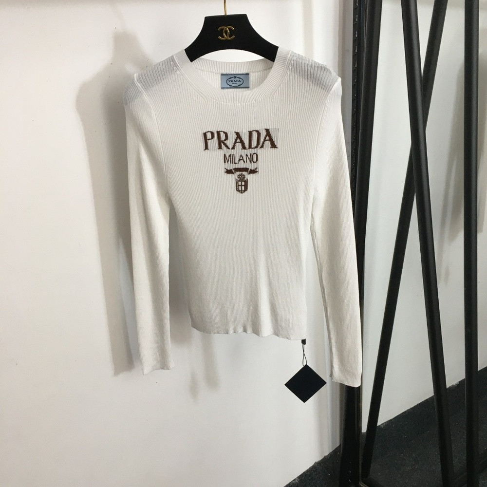 프라다 로고 자카드 슬림핏 얇은 긴소매 니트 풀오버