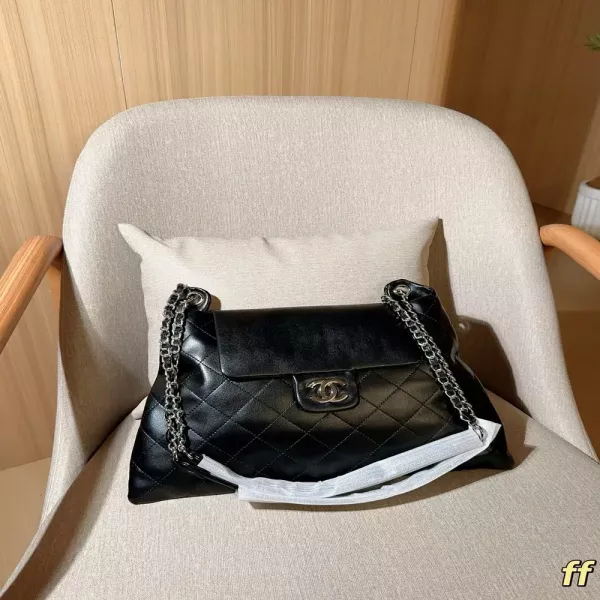 샤넬 빈티지 퀼팅 플랩 체인 숄더백