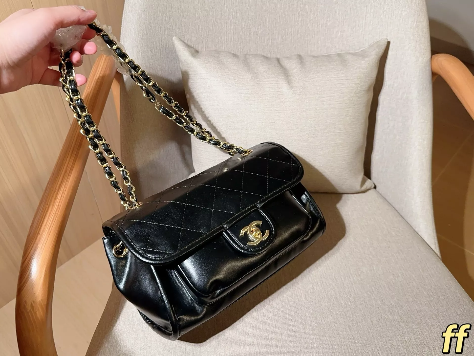 샤넬 빈티지 퀼팅 체인 플랩 백 상세 이미지 2