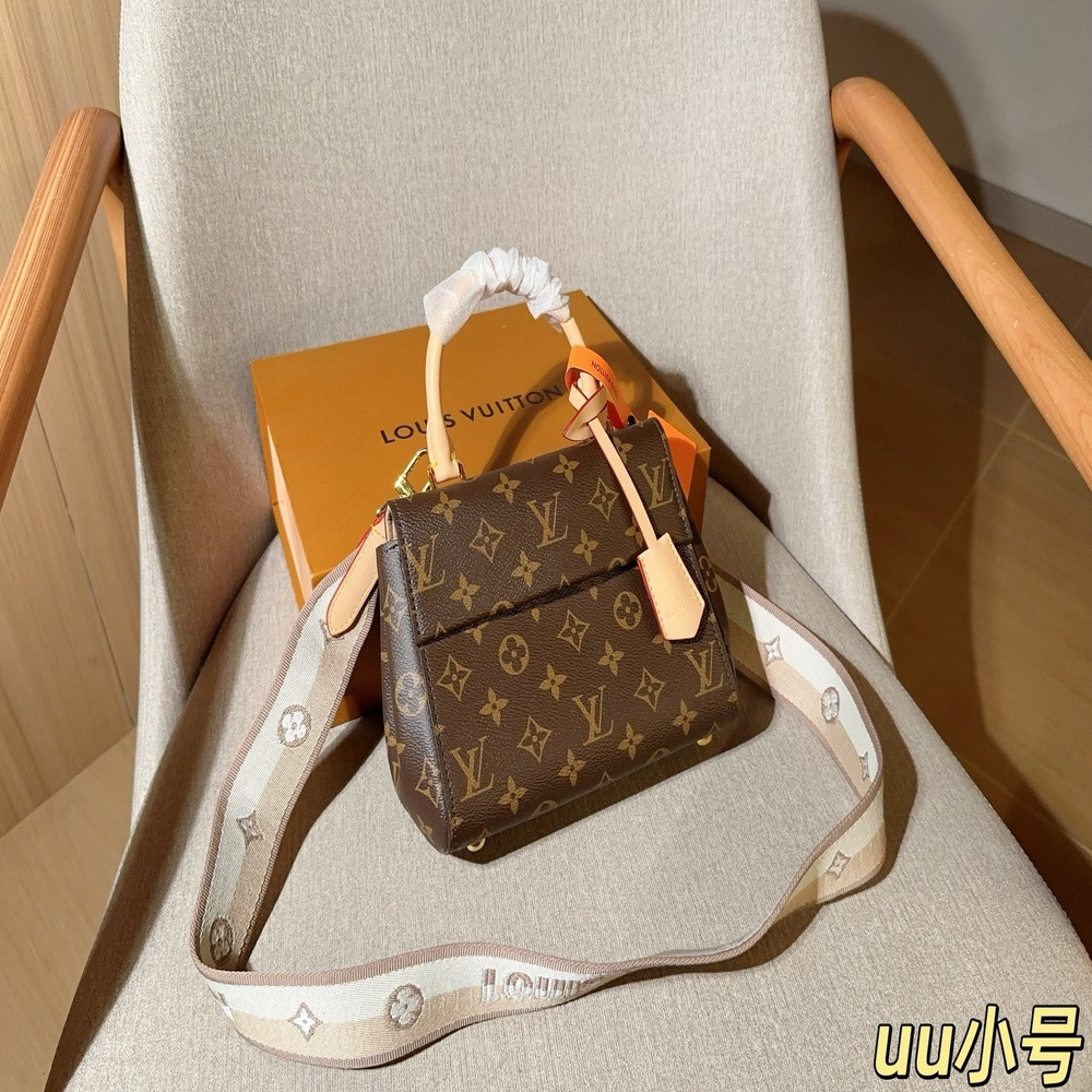 루이비통 클루니 BB 플랩 탑핸들백