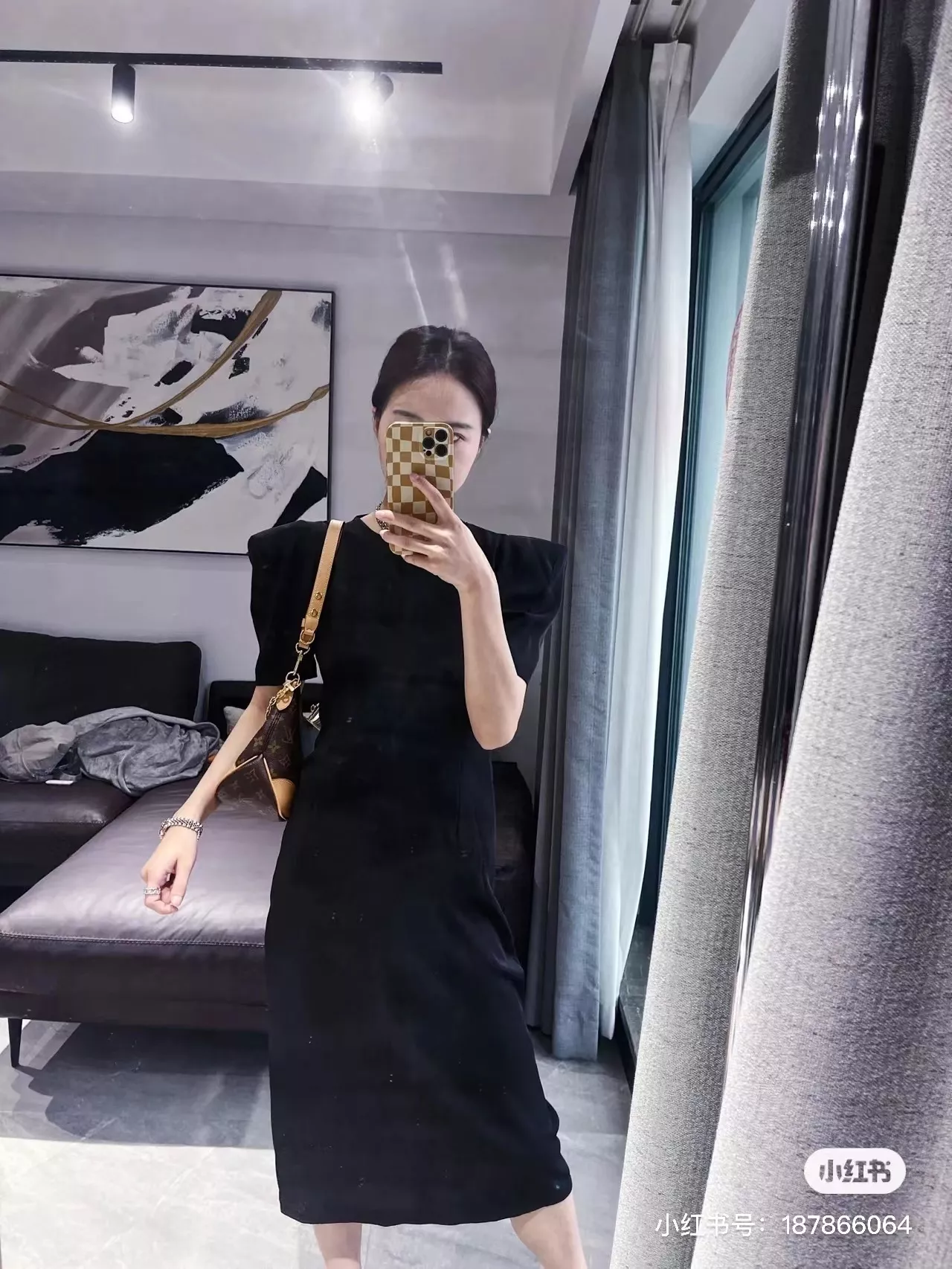 루이비통 부로뉴 모노그램 캔버스 체인 숄더백 상세 이미지 29