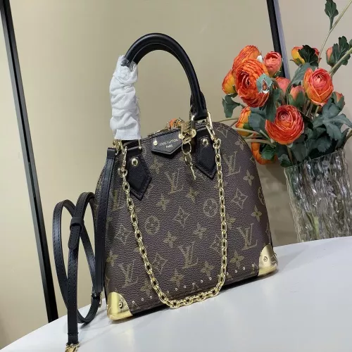 루이비통 알마 BB 모노그램 스터드 체인 디테일 백