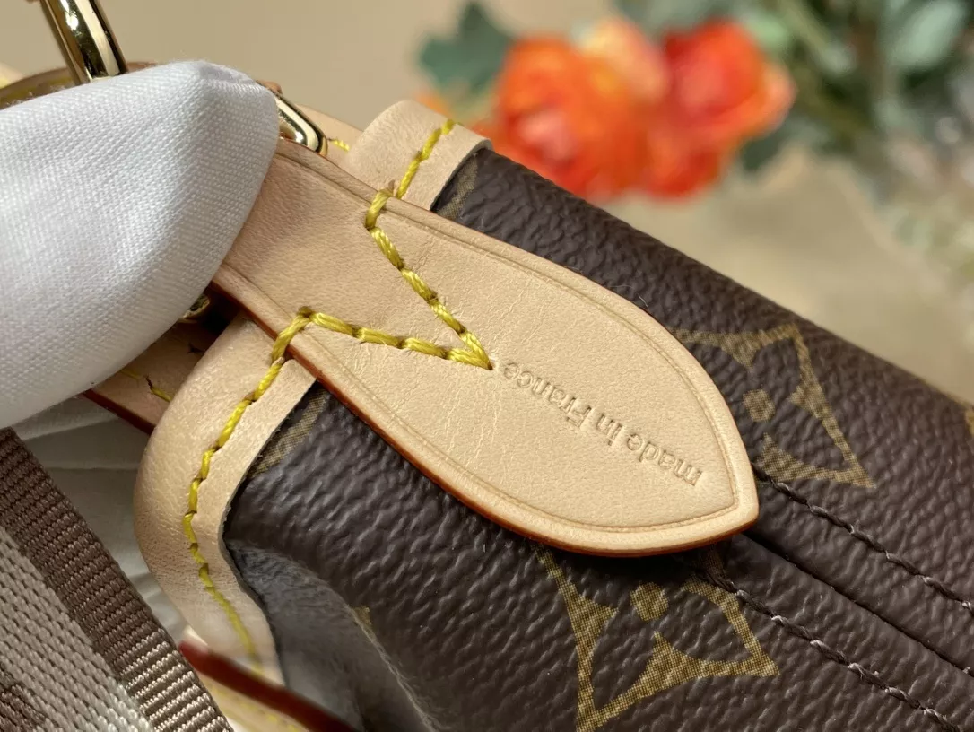 루이비통 네버풀 BB 모노그램 토트백 상세 이미지 10