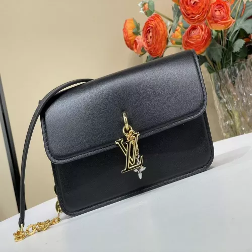 루이비통 월렛 온 체인 LV 블룸 체인 숄더백