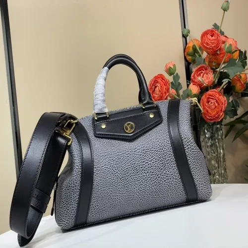 루이비통 나노 LV 라이더 핸드백