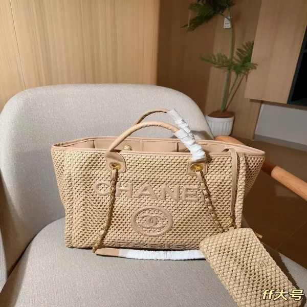 샤넬 라탄 위빙 비치 쇼퍼백