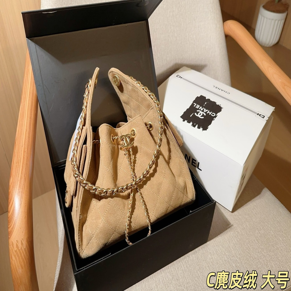 샤넬 25C 스웨이드 퀼팅 드로스트링 호보 스타일 버킷백