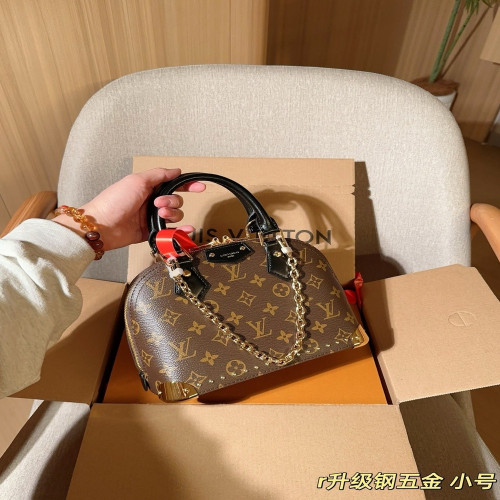 루이비통 알마 트렁크 리벳 베니티 백