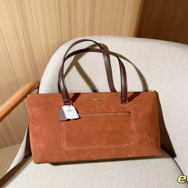코치 갤러리 스웨이드 스마일 지퍼 쇼퍼