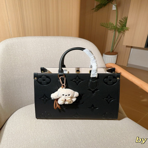 루이비통 온더고 엠보싱 모노그램 토트백
