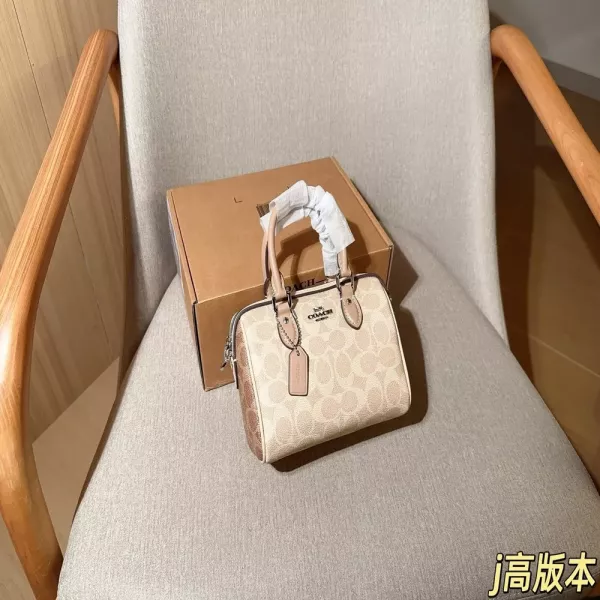 코치 미니 로완 보스턴 패턴 핸드백