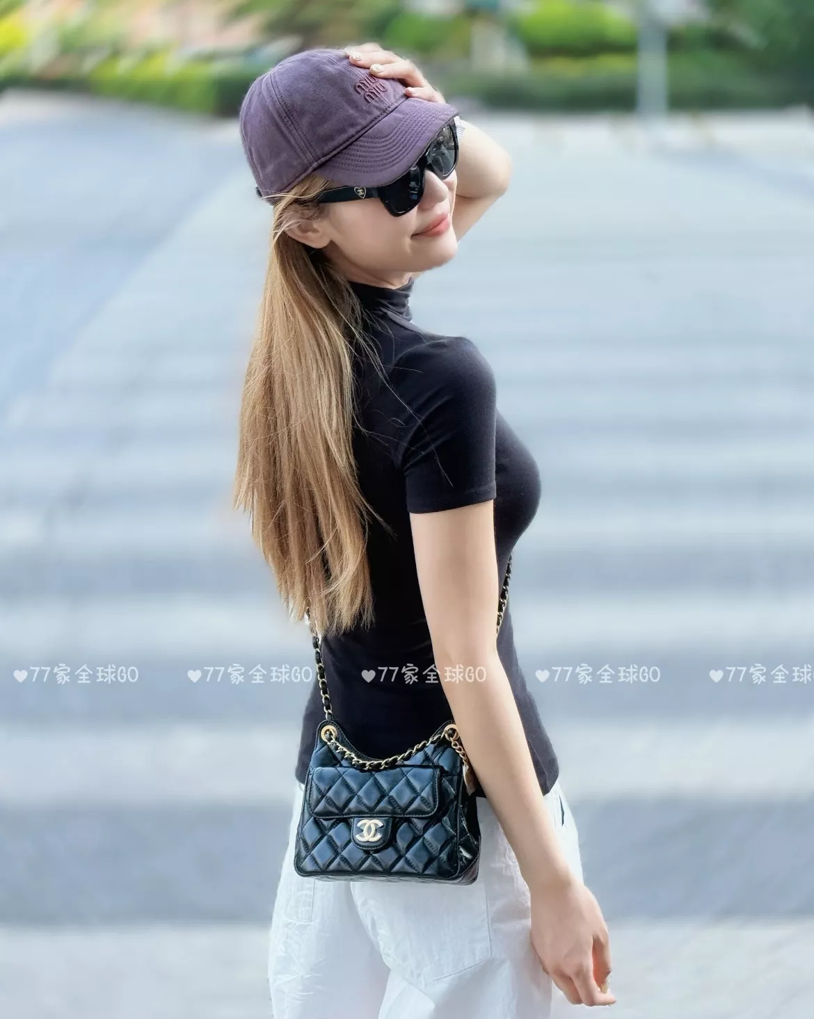샤넬 25S 호보백 스몰 빈티지 금장 체인백 상세 이미지 38