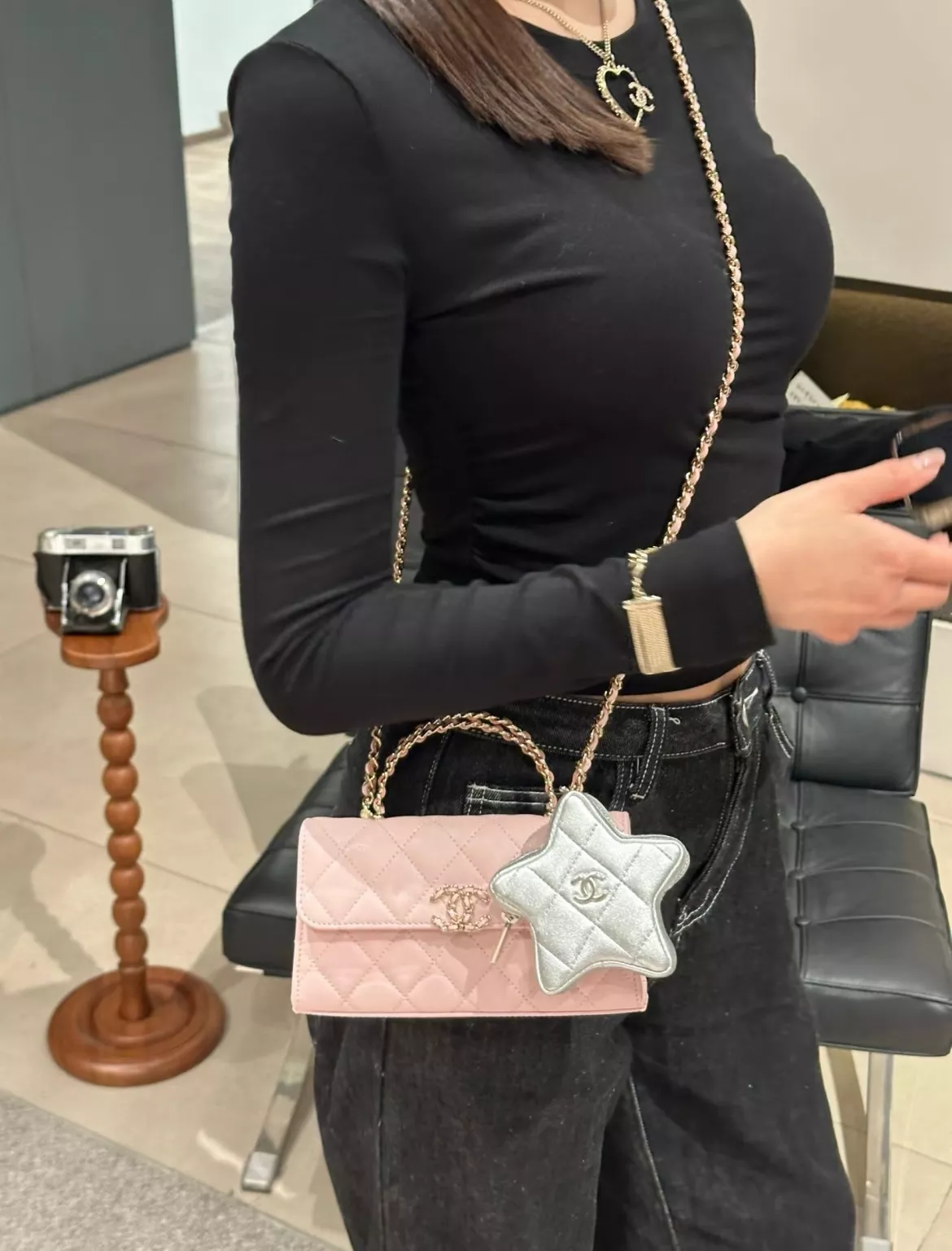 샤넬 25S 미니 켈리 가로형 감정판 체인 탑핸들백 상세 이미지 33
