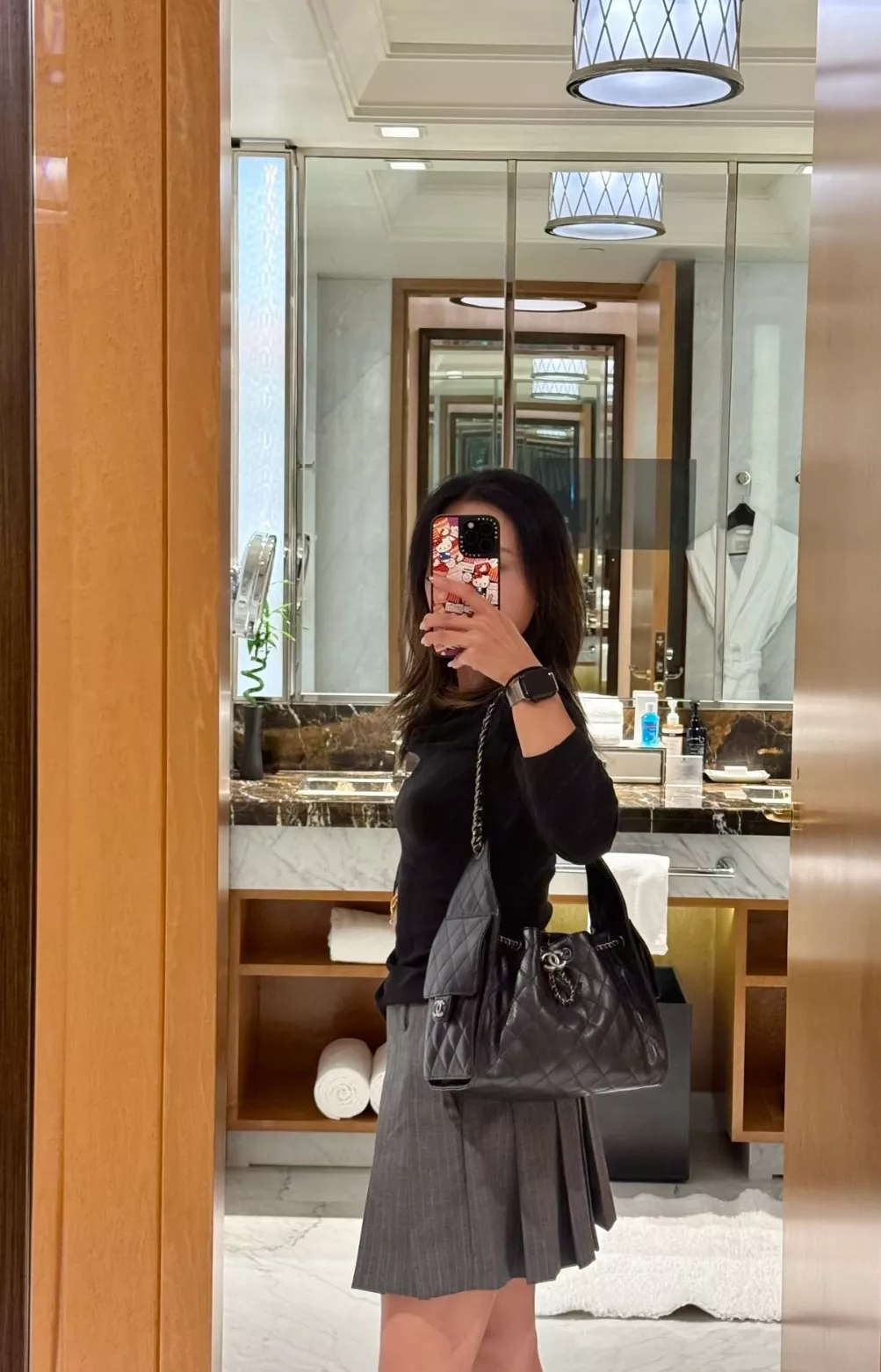 샤넬 25백 호보 스몰 블랙 실버 체인백 상세 이미지 36