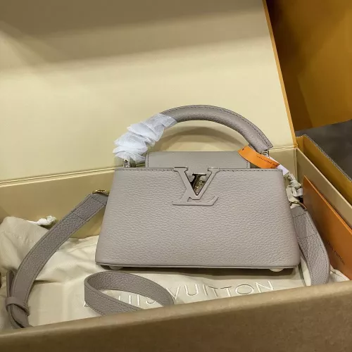 루이비통 카퓌신 미니 탑핸들 백