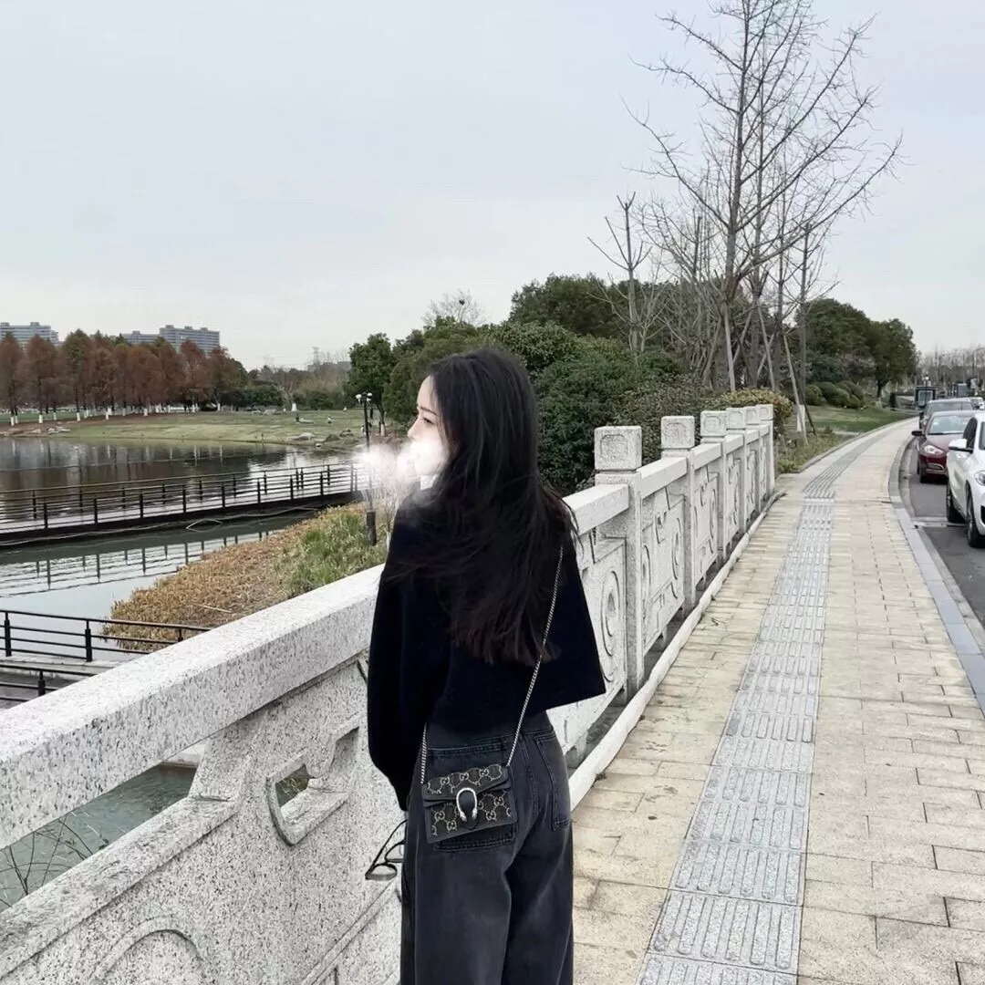 구찌 디오니소스 GG 자카드 데님 체인 미니 숄더백 상세 이미지 23