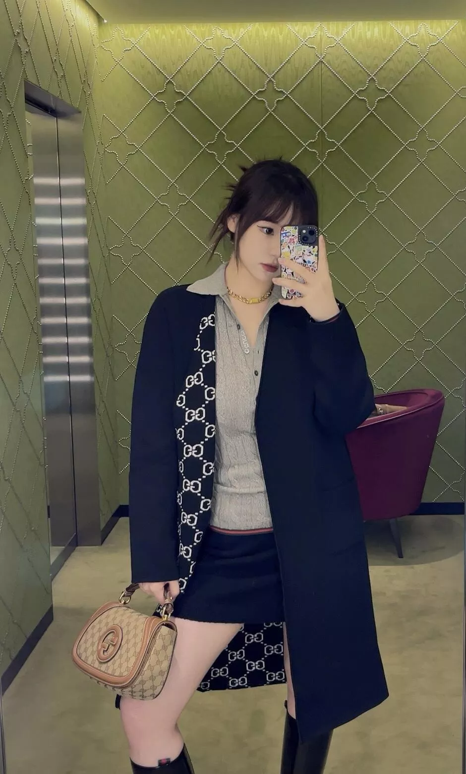 구찌 블론디 스몰 탑핸들 백 상세 이미지 23