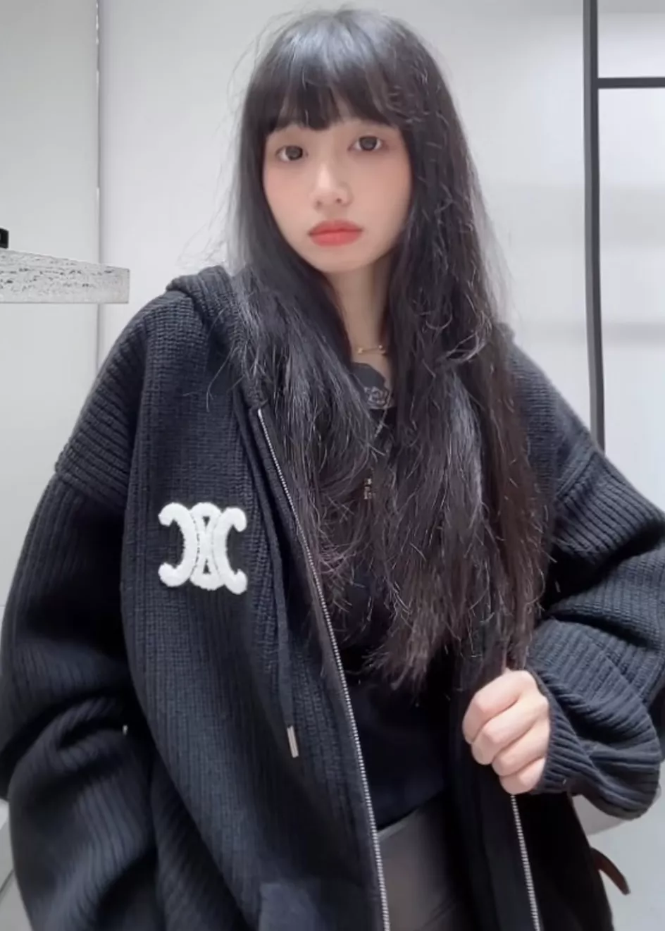 셀린느 로고 패치 리브 울 후드 집업 니트 아우터 상세 이미지 31